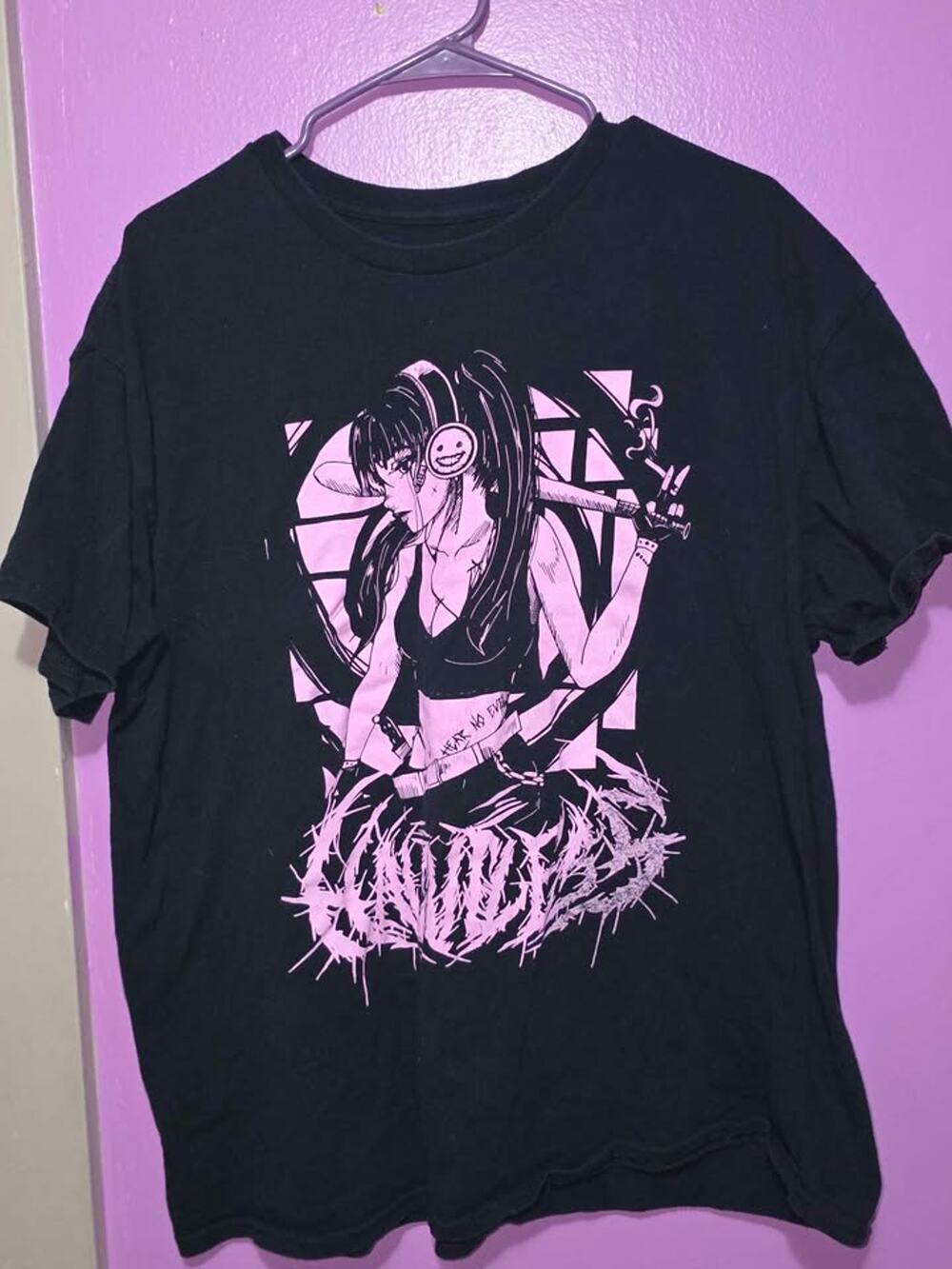 Anime Graphic T-Shirt Black and Pink